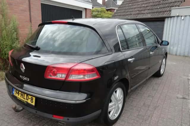 Renault Vel Satis (2009) thumbnail 5