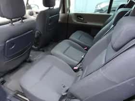 Renault Espace (2003) thumbnail 9