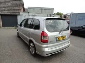 Opel Zafira (2002) thumbnail 6