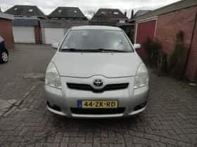Toyota Verso (2008) thumbnail 4