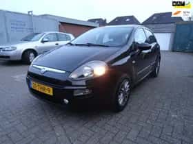 Fiat Punto (2012) thumbnail 2