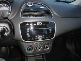 Fiat Punto (2012) thumbnail 16