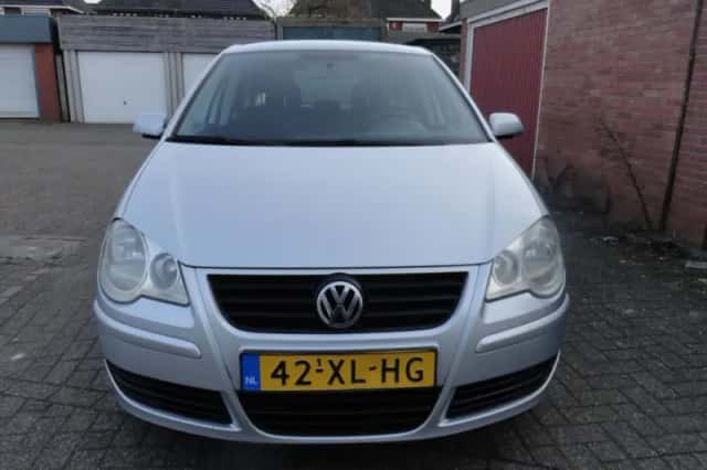 Volkswagen Polo (2007) thumbnail 4