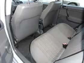 Volkswagen Polo (2007) thumbnail 9