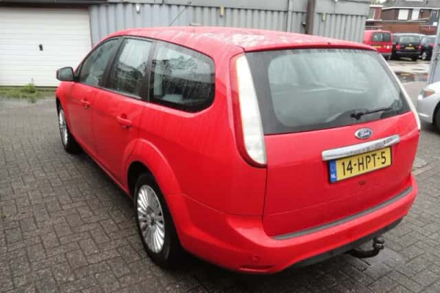 Ford Focus (2009) thumbnail 6