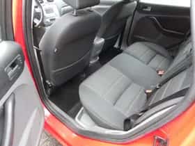 Ford Focus (2009) thumbnail 9