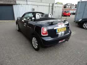 MINI Roadster (2012) thumbnail 15