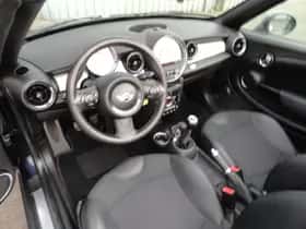 MINI Roadster (2012) thumbnail 18