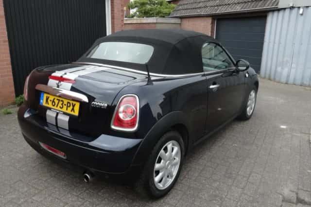 MINI Roadster (2012) thumbnail 5