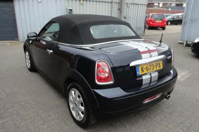 MINI Roadster (2012) thumbnail 6