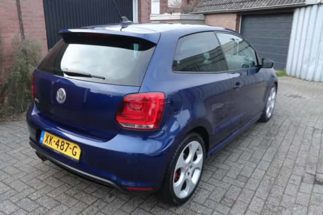 Volkswagen Polo (2012) thumbnail 5