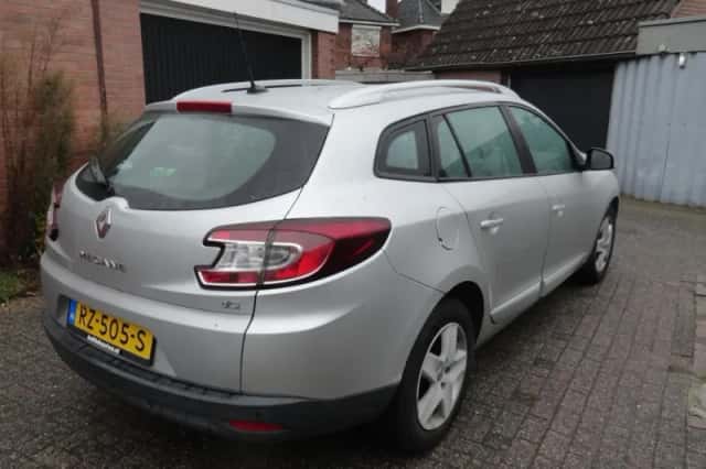 Renault Mégane (2014) thumbnail 5