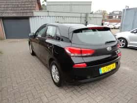 Hyundai i30 (2019) thumbnail 6