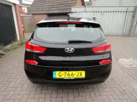 Hyundai i30 (2019) thumbnail 7