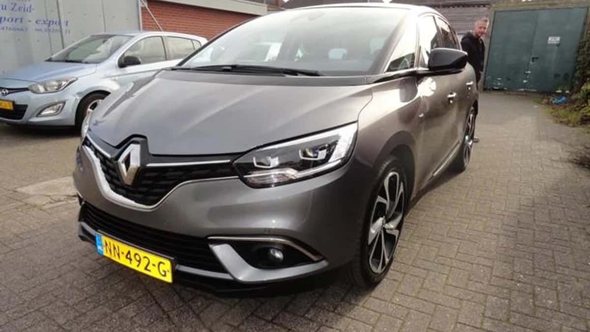 Renault Scénic (2017) — foto 1