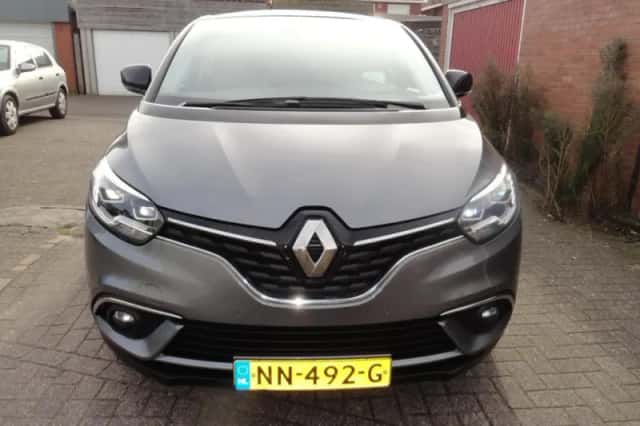 Renault Scénic (2017) thumbnail 4