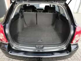 Toyota Avensis (2007) thumbnail 12