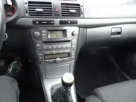 Toyota Avensis (2007) thumbnail 15