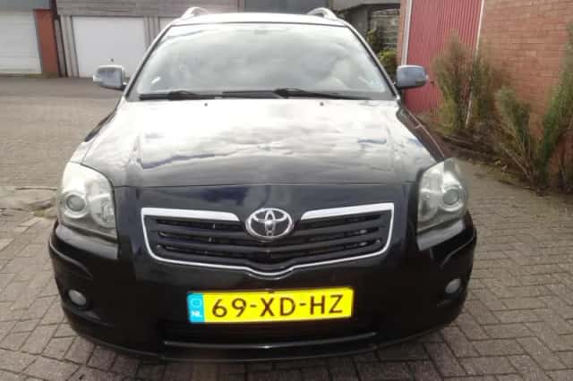 Toyota Avensis (2007) thumbnail 4