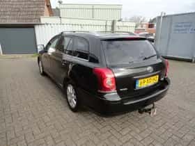Toyota Avensis (2007) thumbnail 6