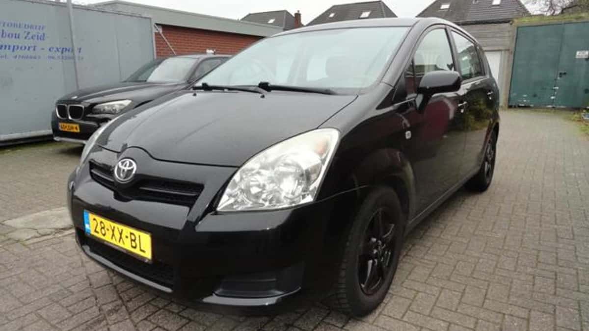 Toyota Verso (2007) — foto 1