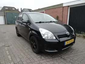Toyota Verso (2007) thumbnail 3