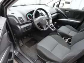 Toyota Verso (2007) thumbnail 8