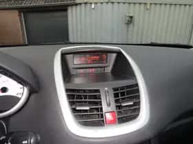 Peugeot 207 (2008) thumbnail 17