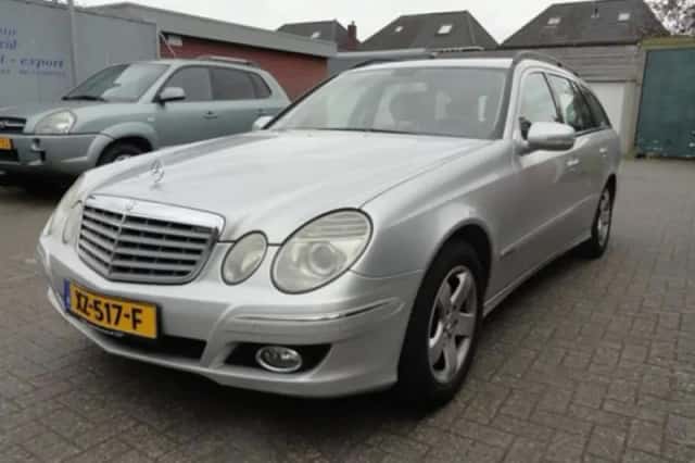 Mercedes-Benz E-Klasse (2006) thumbnail 1