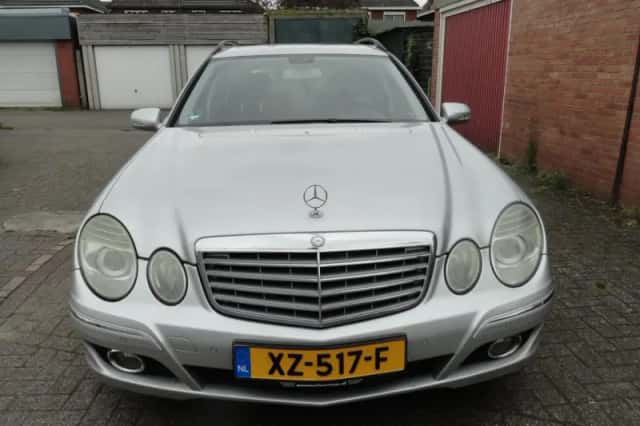 Mercedes-Benz E-Klasse (2006) thumbnail 4