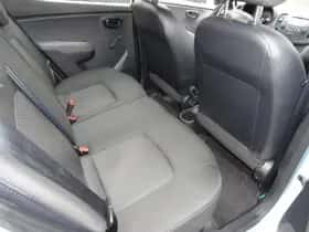 Hyundai i10 (2012) thumbnail 11
