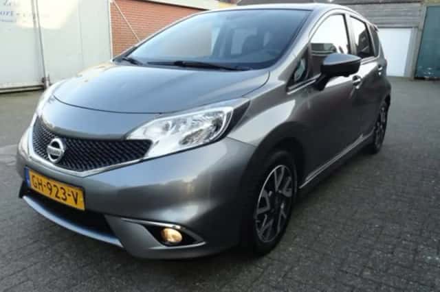 Nissan Note (2015) thumbnail 1