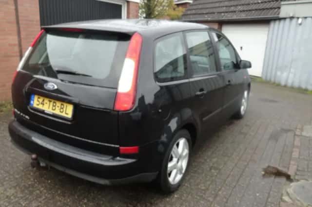 Ford Focus (2006) thumbnail 5