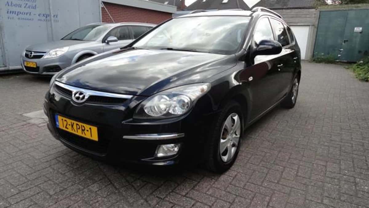 Hyundai i30 (2010) — foto 1