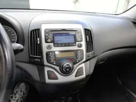 Hyundai i30 (2010) thumbnail 17