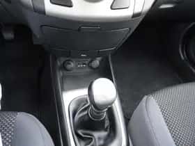 Hyundai i30 (2010) thumbnail 18