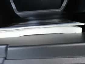 Peugeot 3008 (2012) thumbnail 23