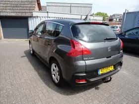 Peugeot 3008 (2012) thumbnail 6