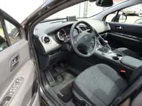 Peugeot 3008 (2012) thumbnail 8