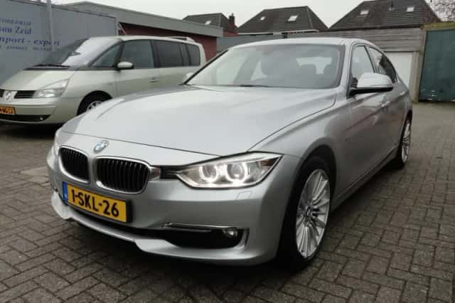 BMW 3-Serie (2013) thumbnail 2