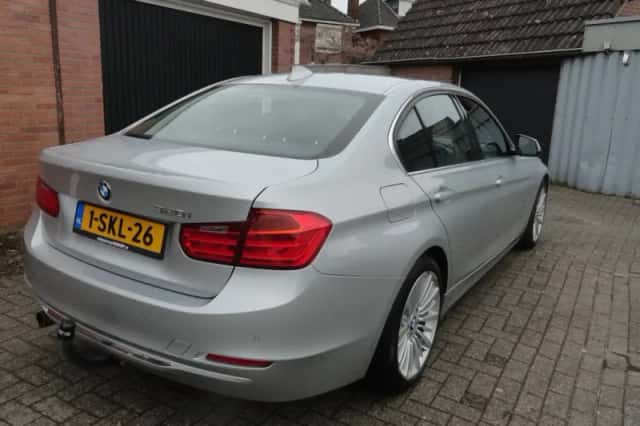 BMW 3-Serie (2013) thumbnail 5