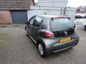 Toyota Aygo (2009) thumbnail 6