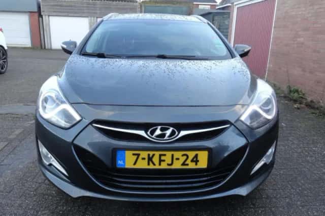 Hyundai i40 (2013) thumbnail 4