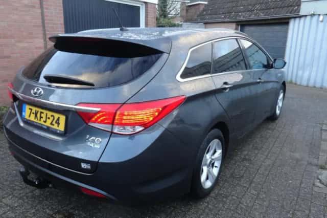 Hyundai i40 (2013) thumbnail 5