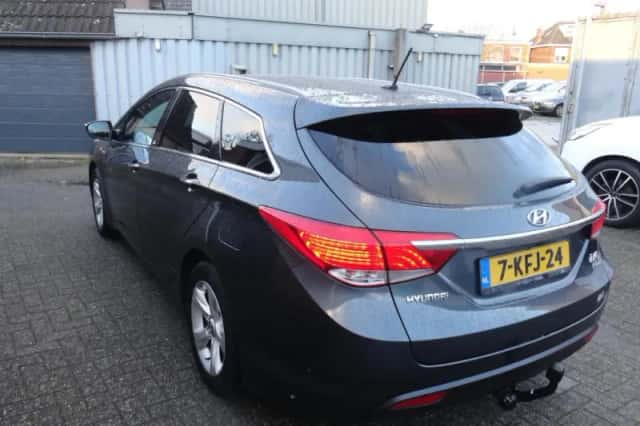 Hyundai i40 (2013) thumbnail 6