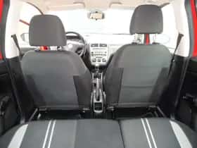 Fiat Grande Punto (2008) thumbnail 13