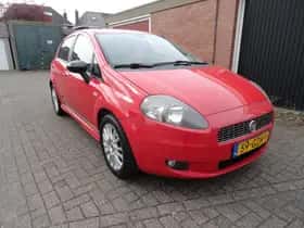 Fiat Grande Punto (2008) thumbnail 3