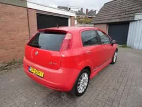 Fiat Grande Punto (2008) thumbnail 5