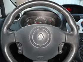 Renault Kangoo (2012) thumbnail 14