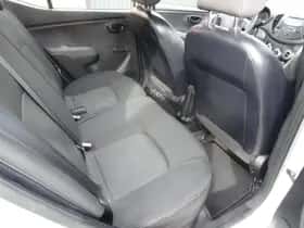 Hyundai i10 (2011) thumbnail 11
